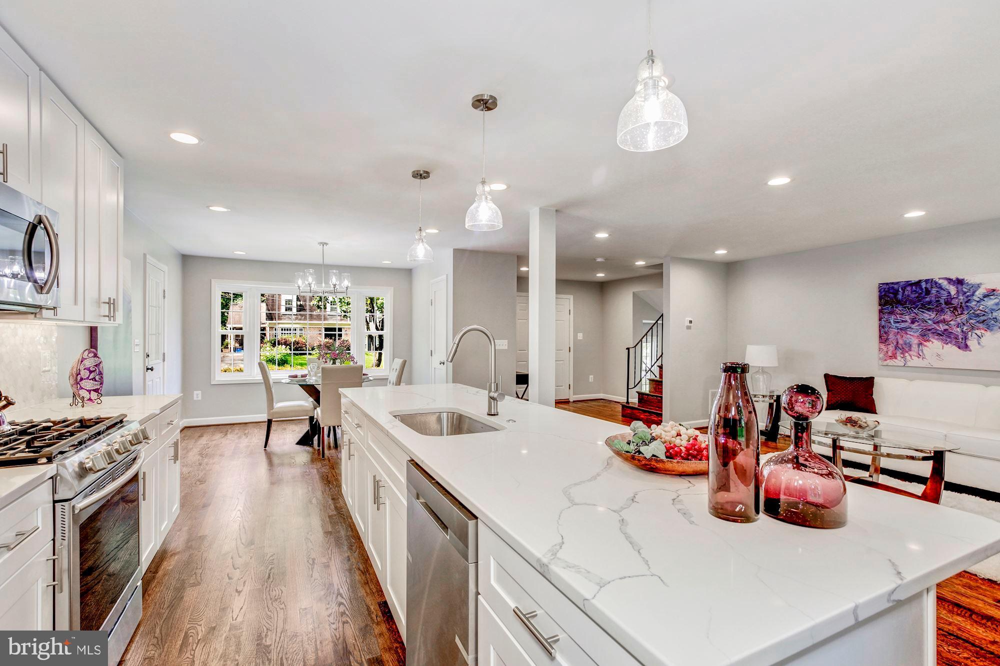 BEL PRE WOODS - Residential