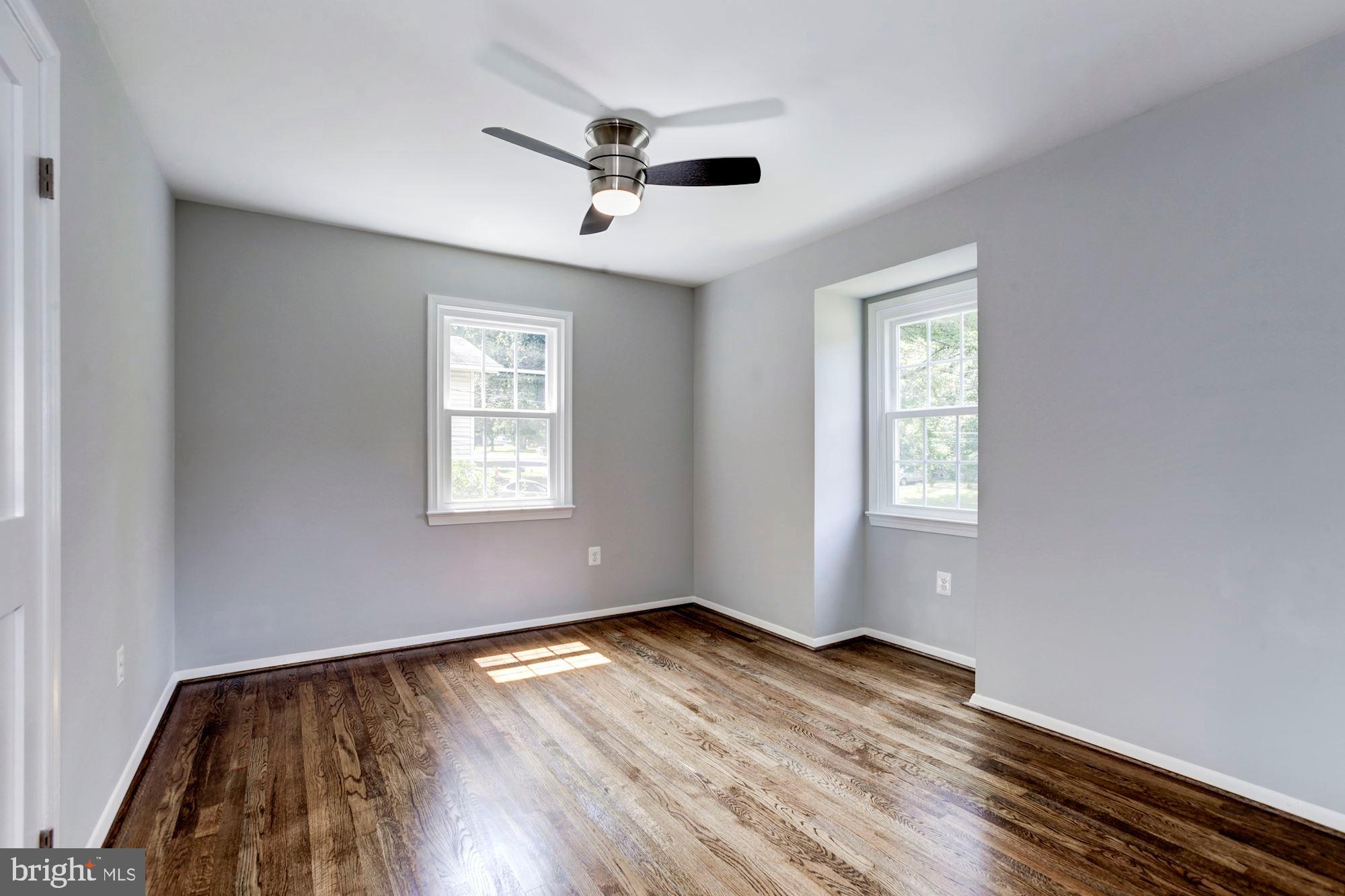 BEL PRE WOODS - Residential