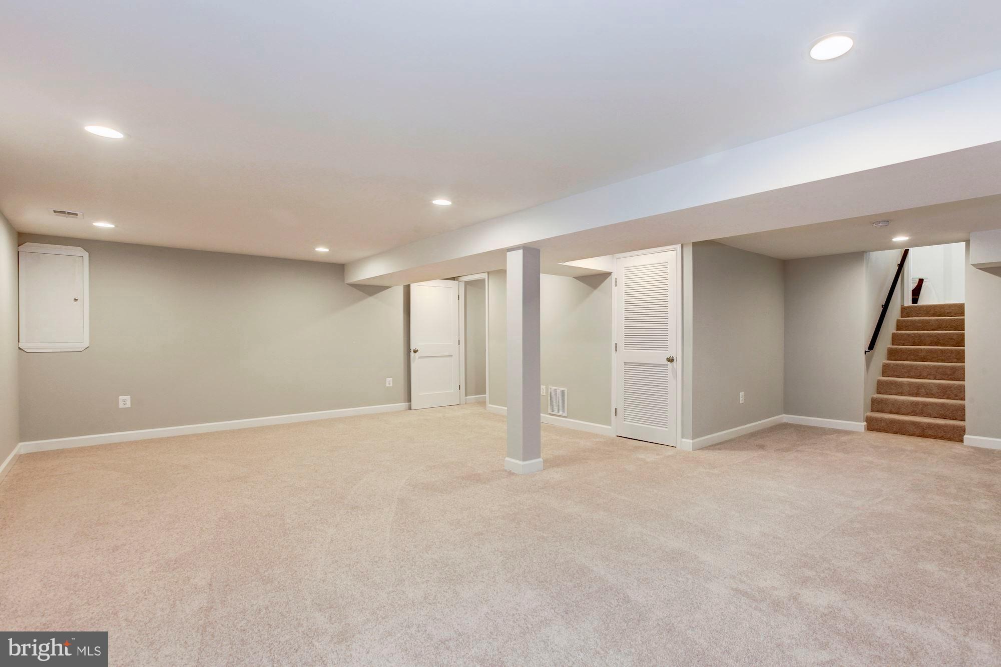 BEL PRE WOODS - Residential