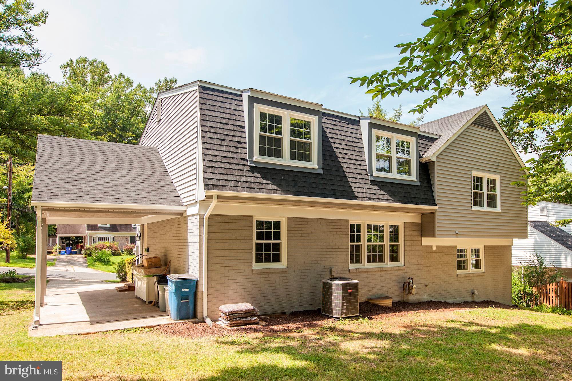 BEL PRE WOODS - Residential