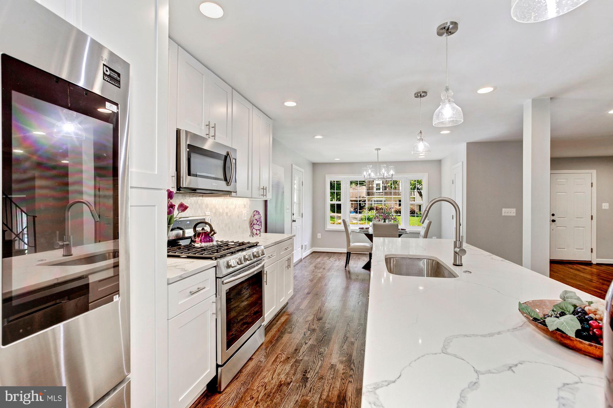 BEL PRE WOODS - Residential