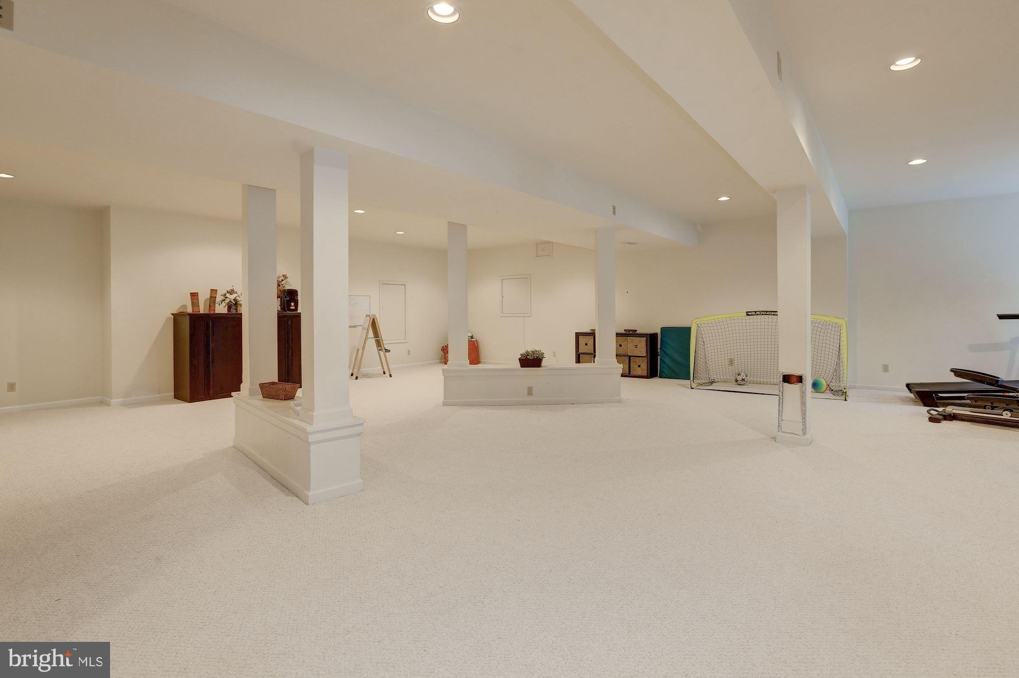 BELLS MILL ESTATES - Residential