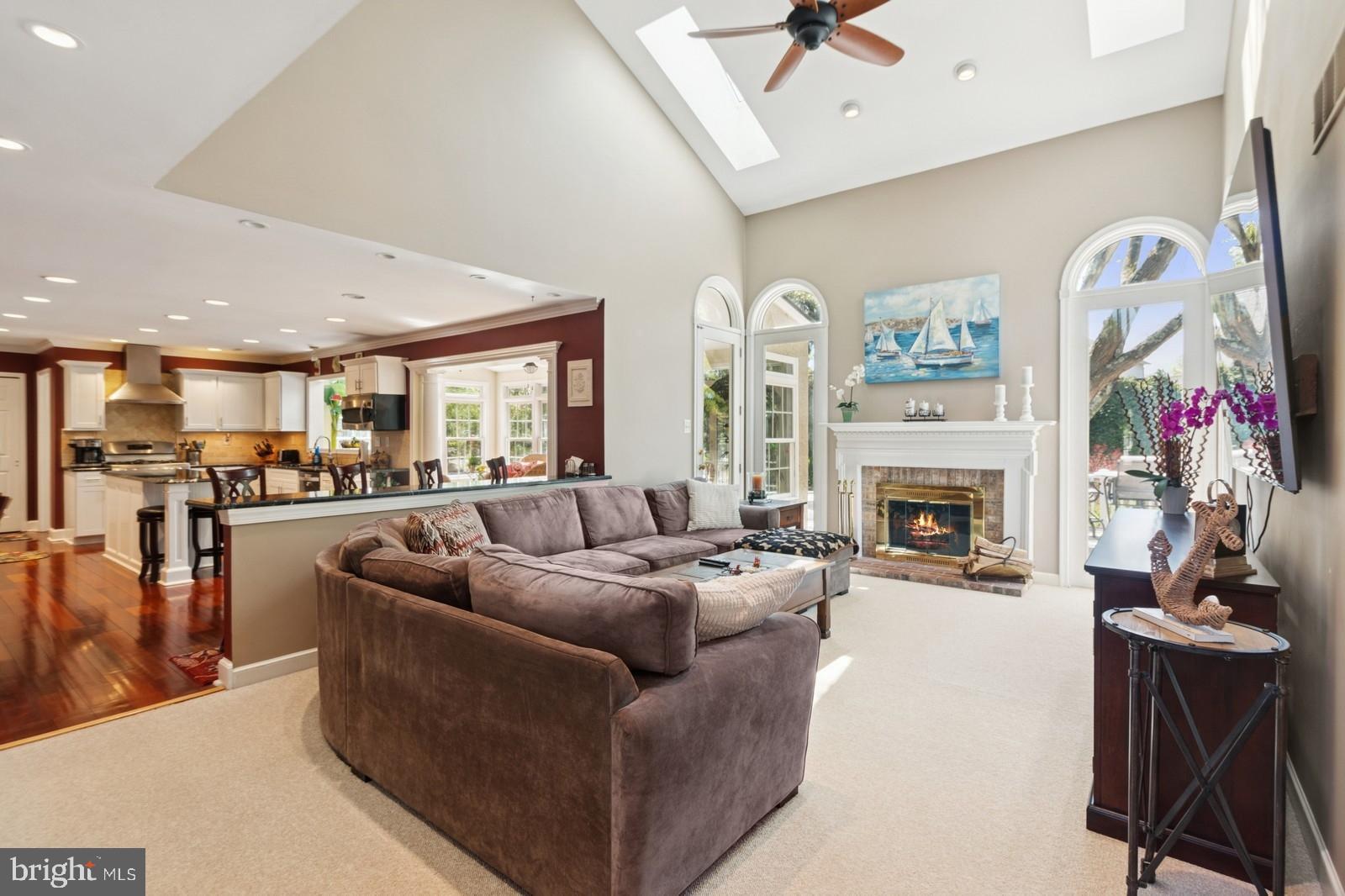 FAIRFIELD AT FARMV - Residential