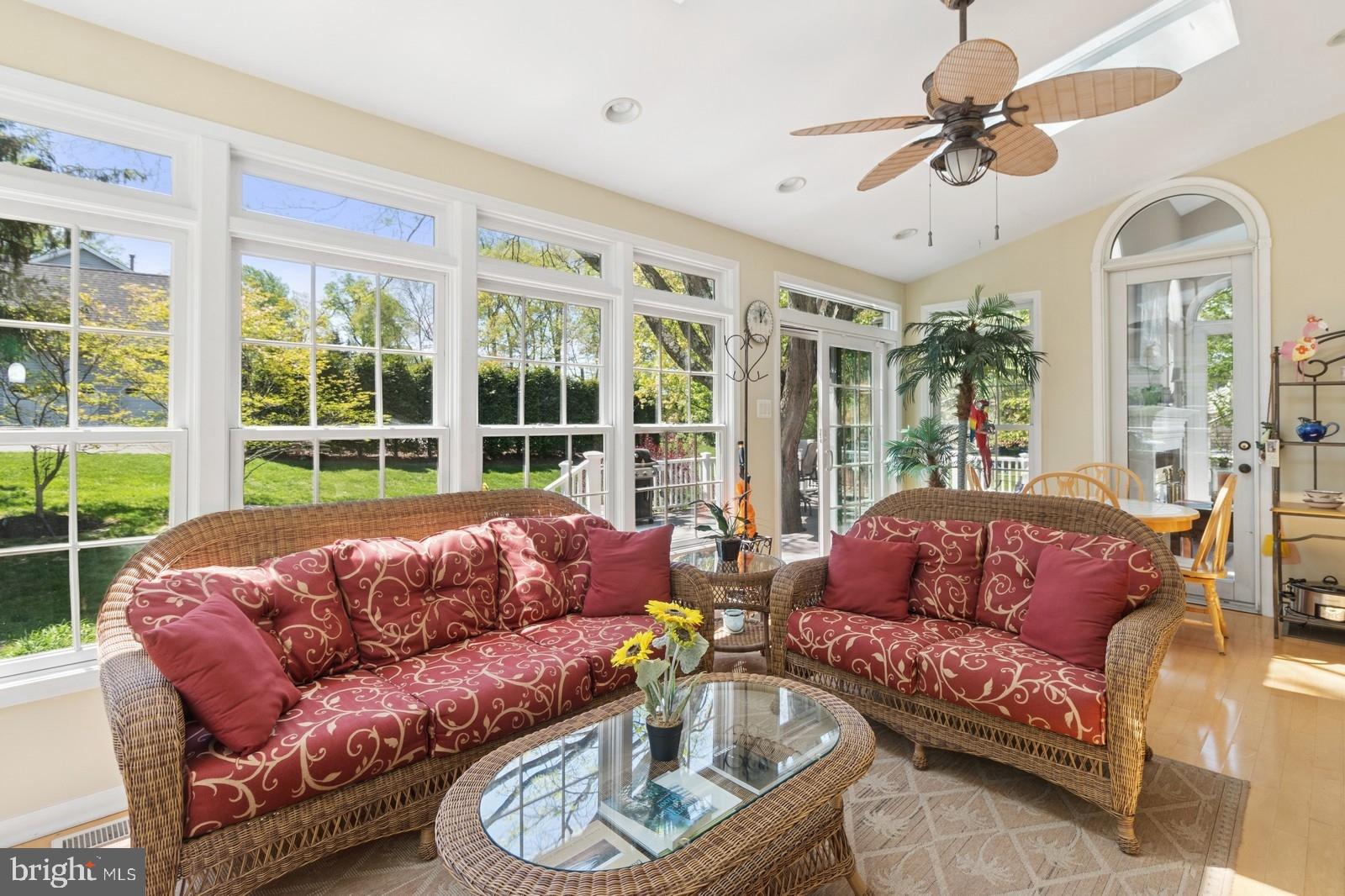 FAIRFIELD AT FARMV - Residential