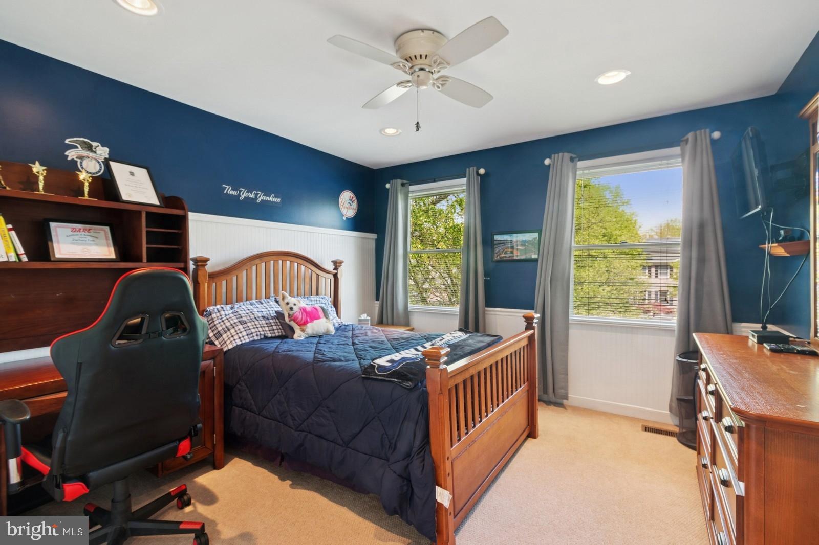 FAIRFIELD AT FARMV - Residential