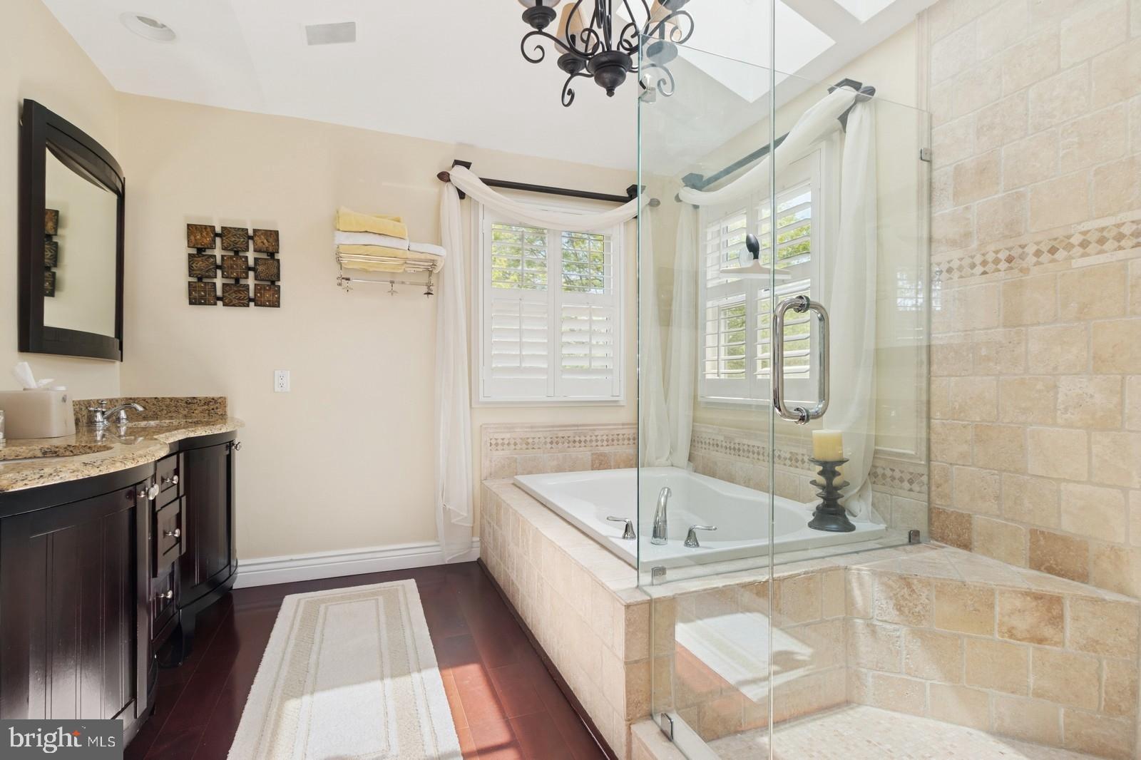 FAIRFIELD AT FARMV - Residential