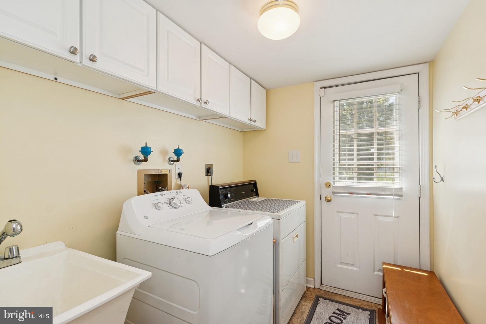 FAIRFIELD AT FARMV - Residential