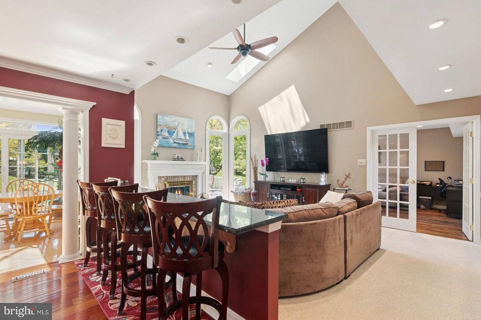 FAIRFIELD AT FARMV - Residential