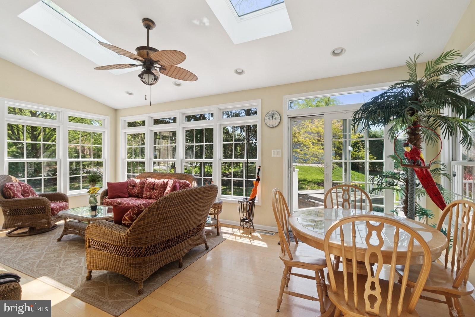 FAIRFIELD AT FARMV - Residential