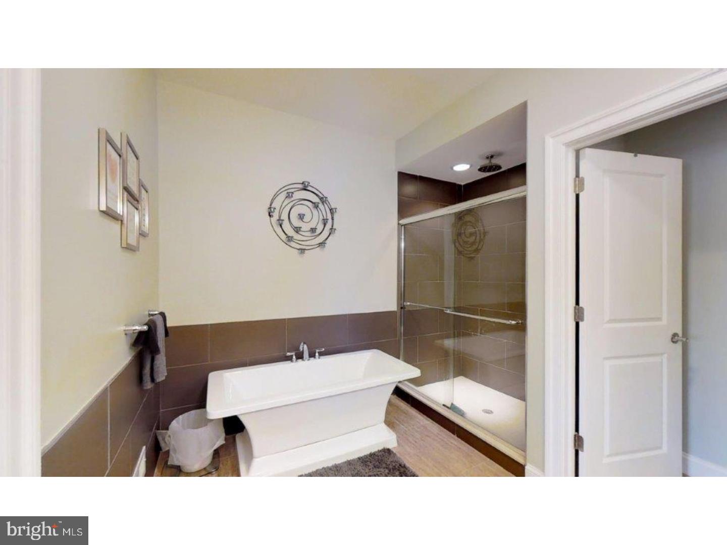 MANAYUNK - Residential