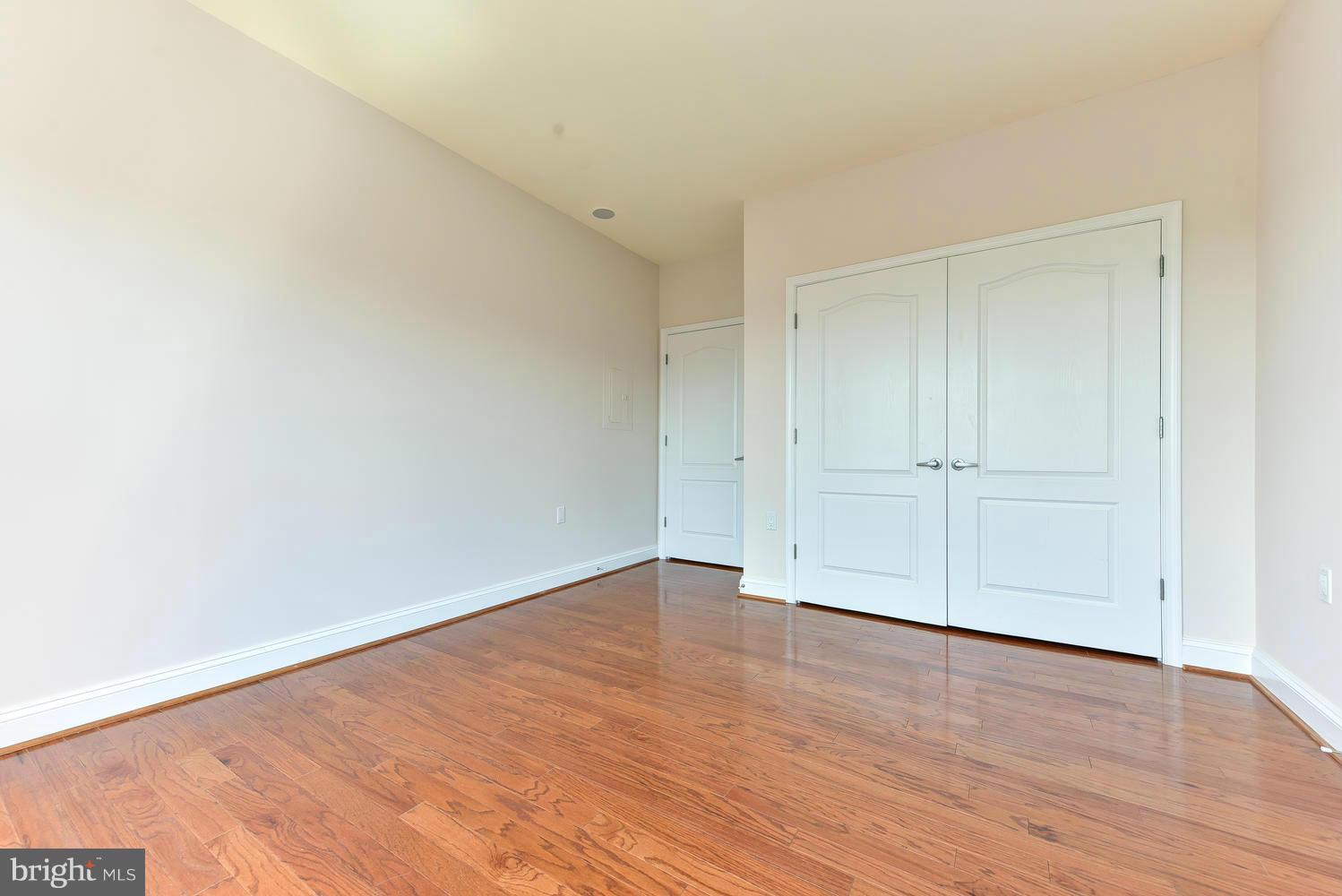 THE PRESCOTT - Residential Lease