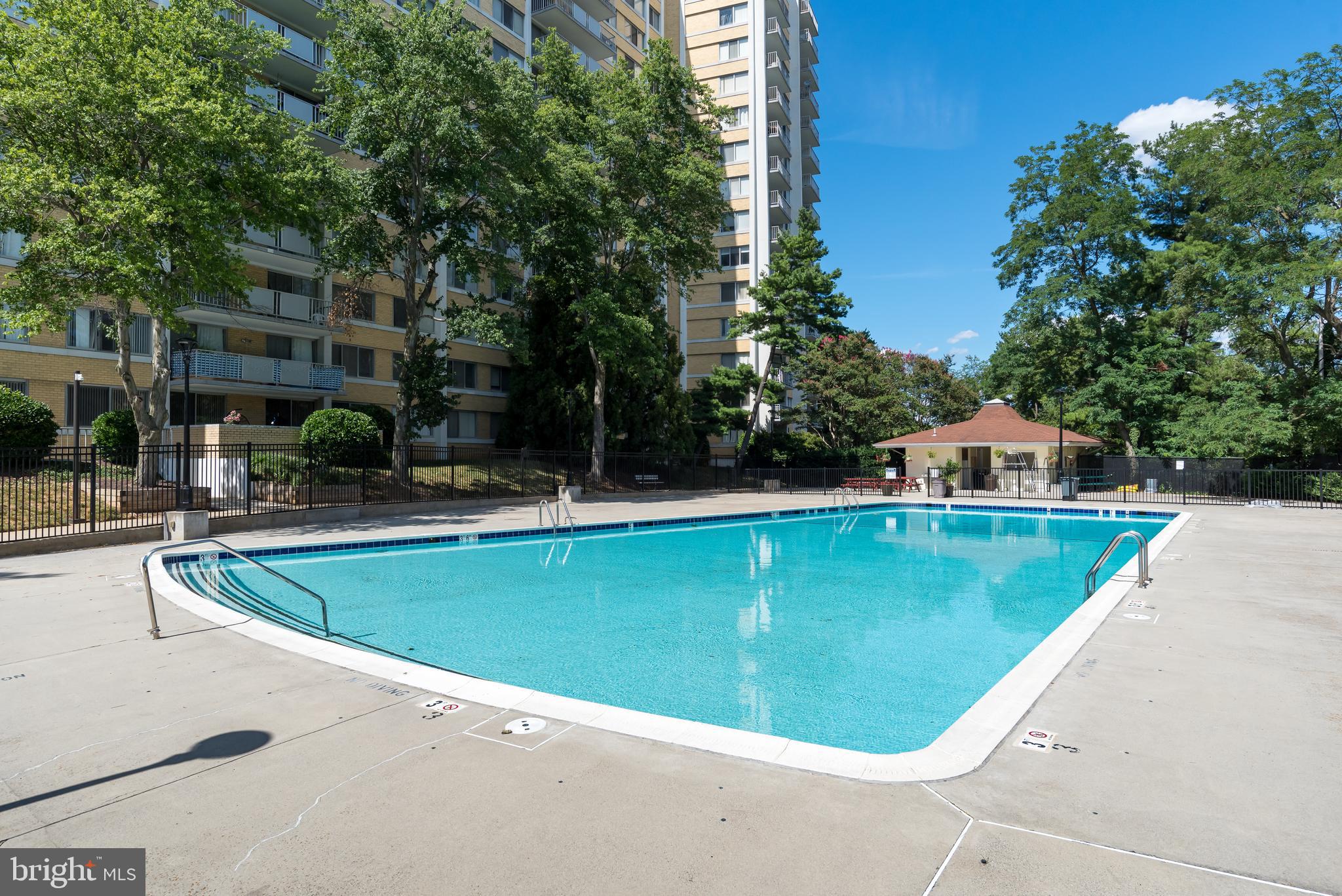 THE FOUNTAINS - Residential