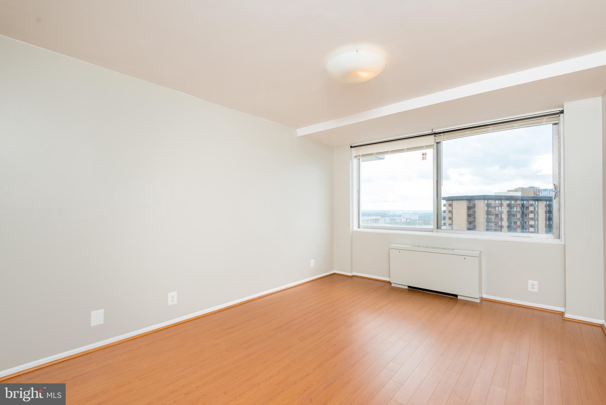 THE FOUNTAINS - Residential