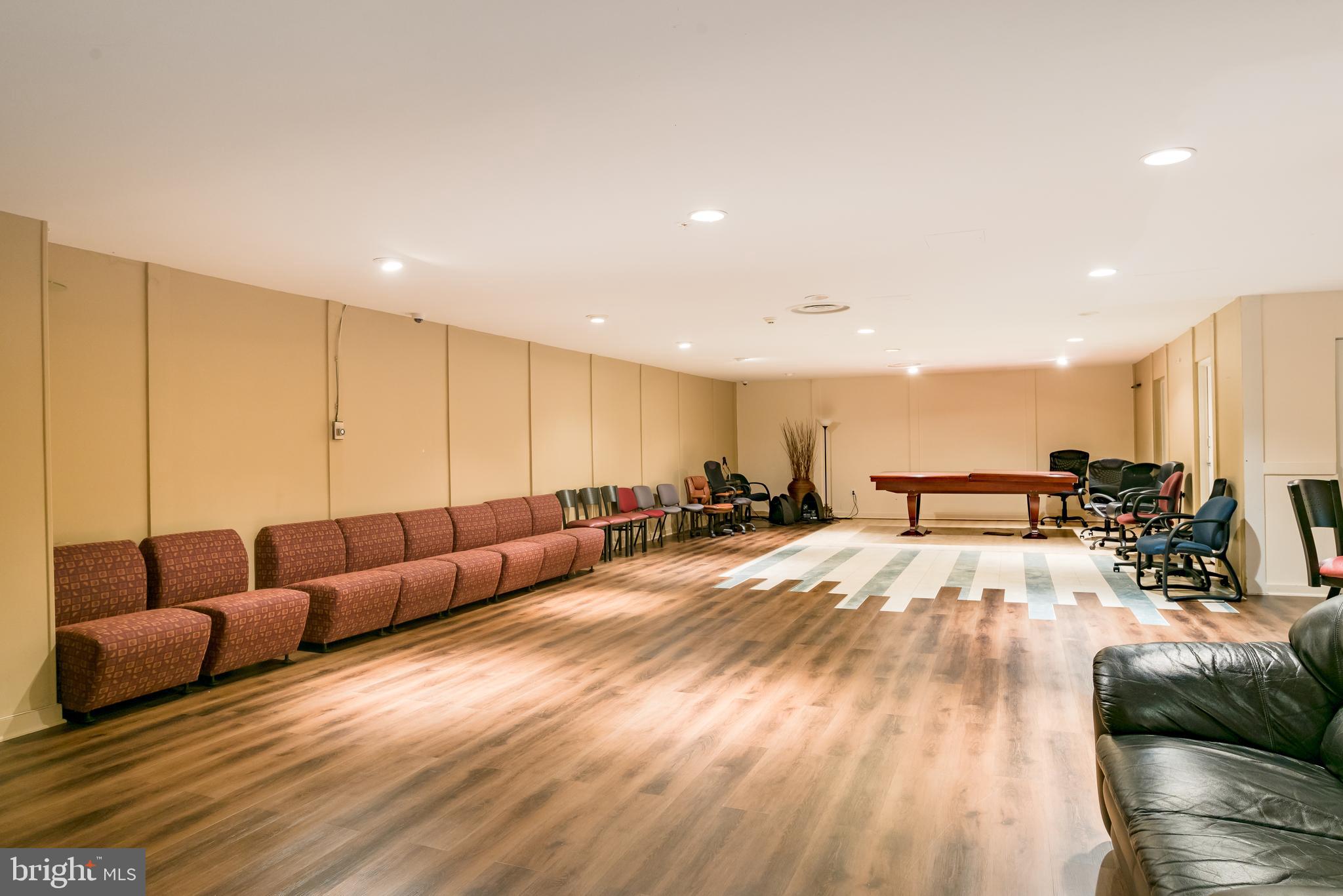 THE FOUNTAINS - Residential