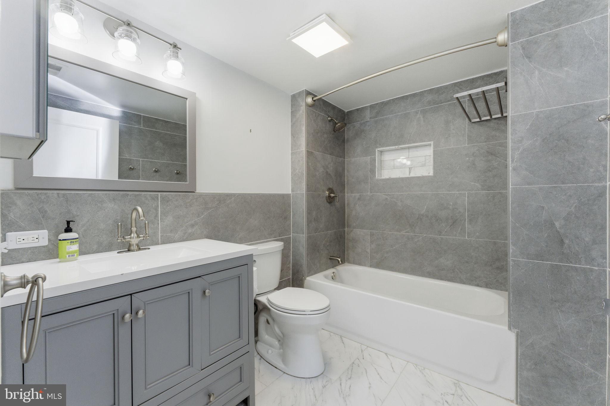 BALLSTON - Residential Lease