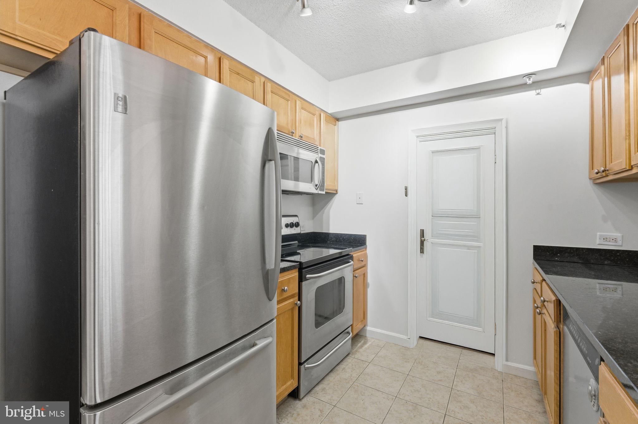 BALLSTON - Residential Lease