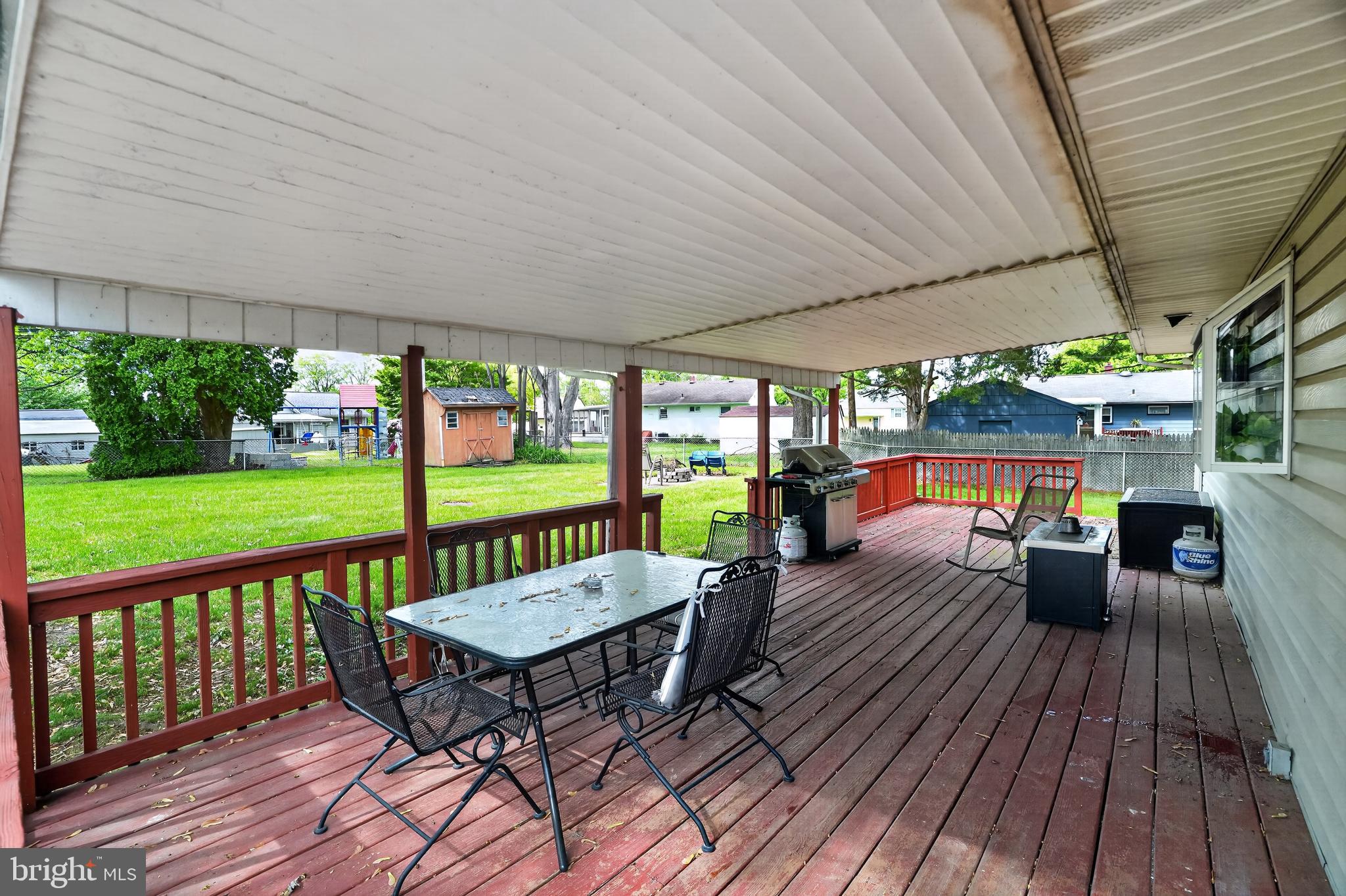 2112 BRIDGEWATER ROAD