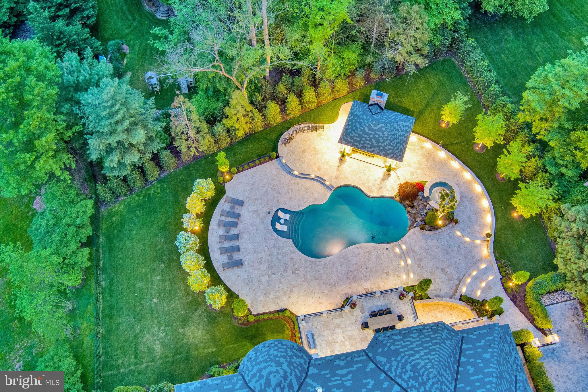 THE RESERVE - Residential