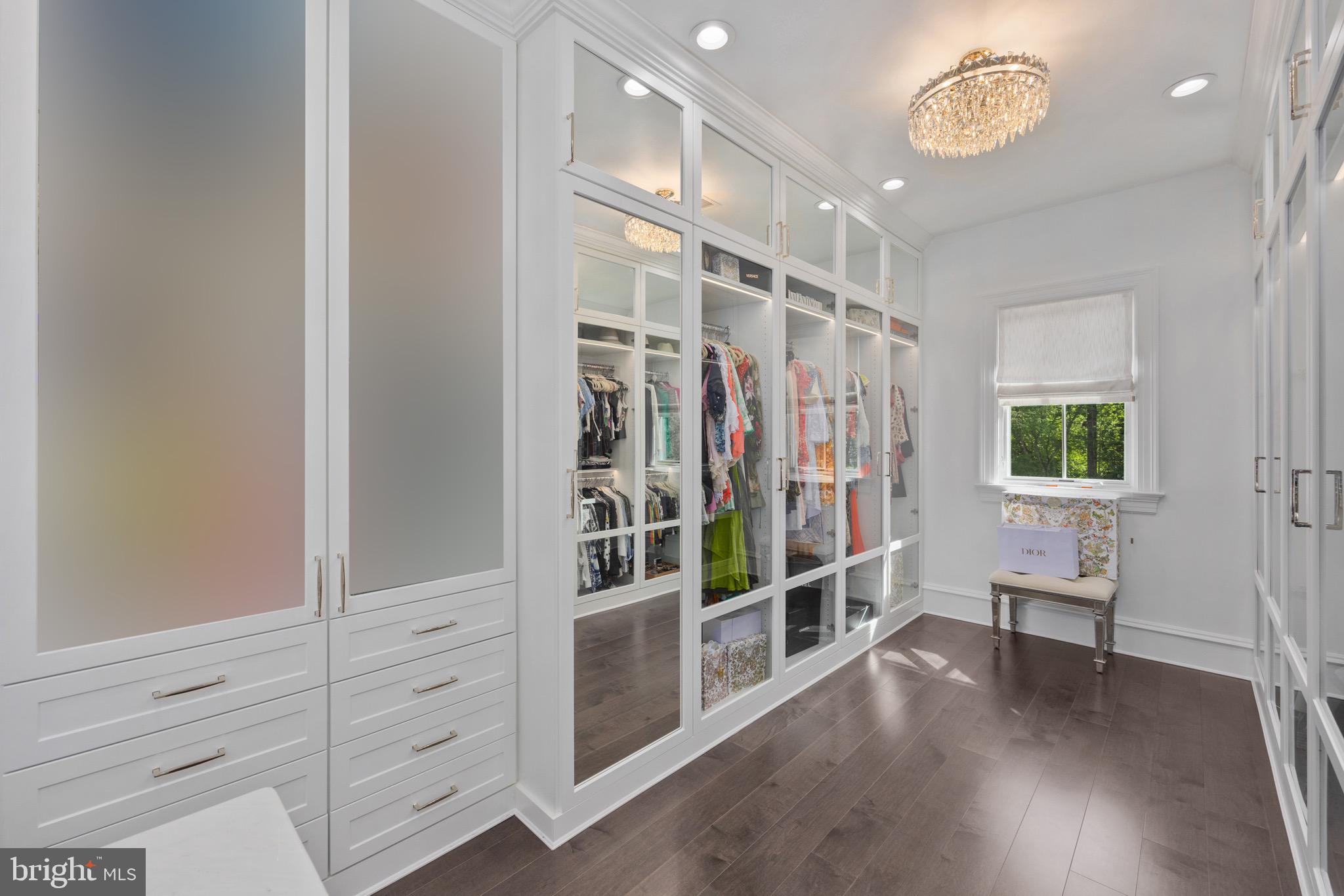 THE RESERVE - Residential