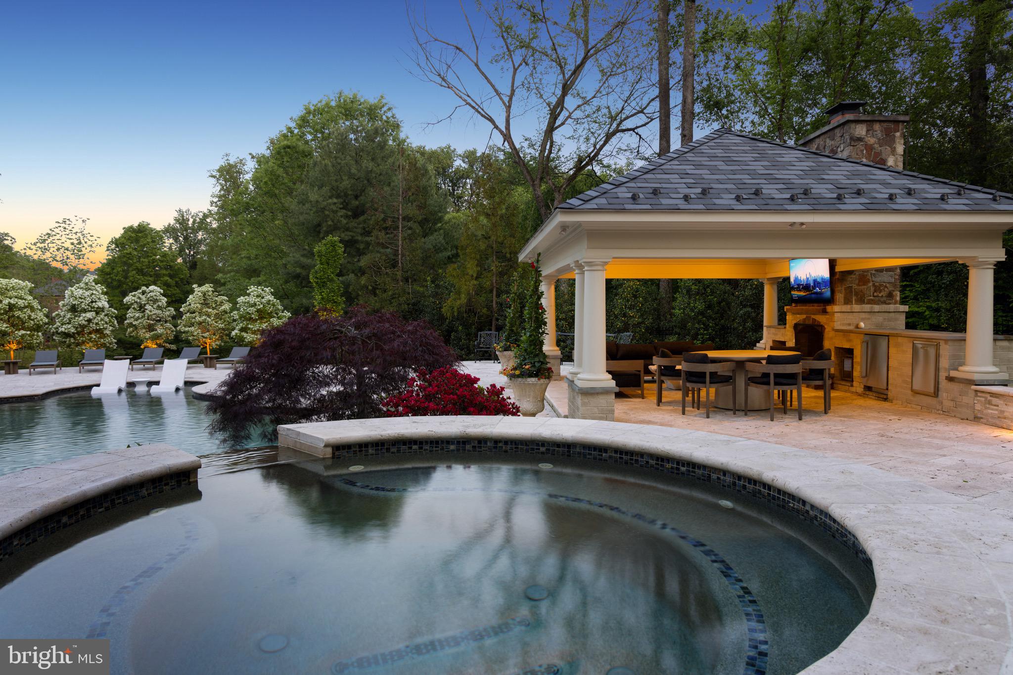 THE RESERVE - Residential