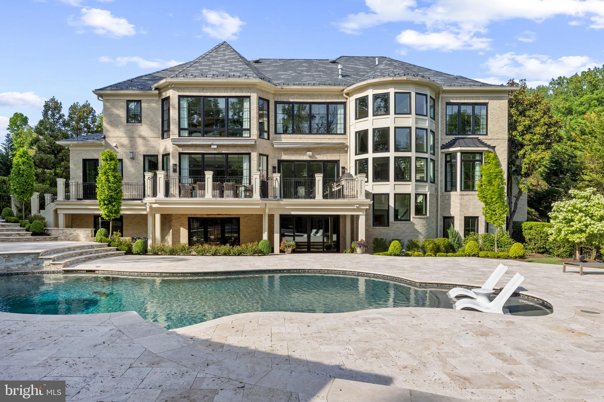 THE RESERVE - Residential