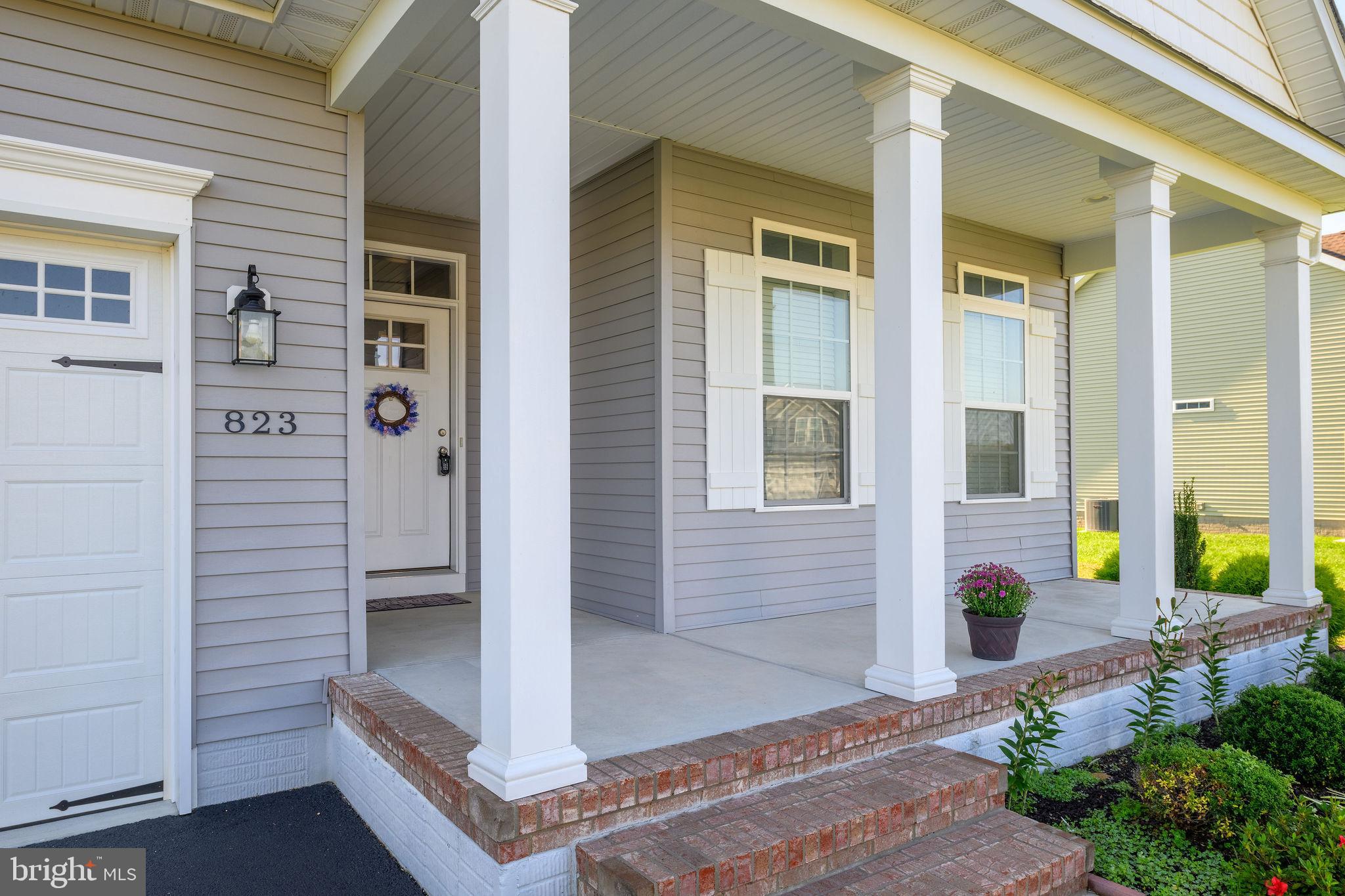 823 GREENBROOK DRIVE