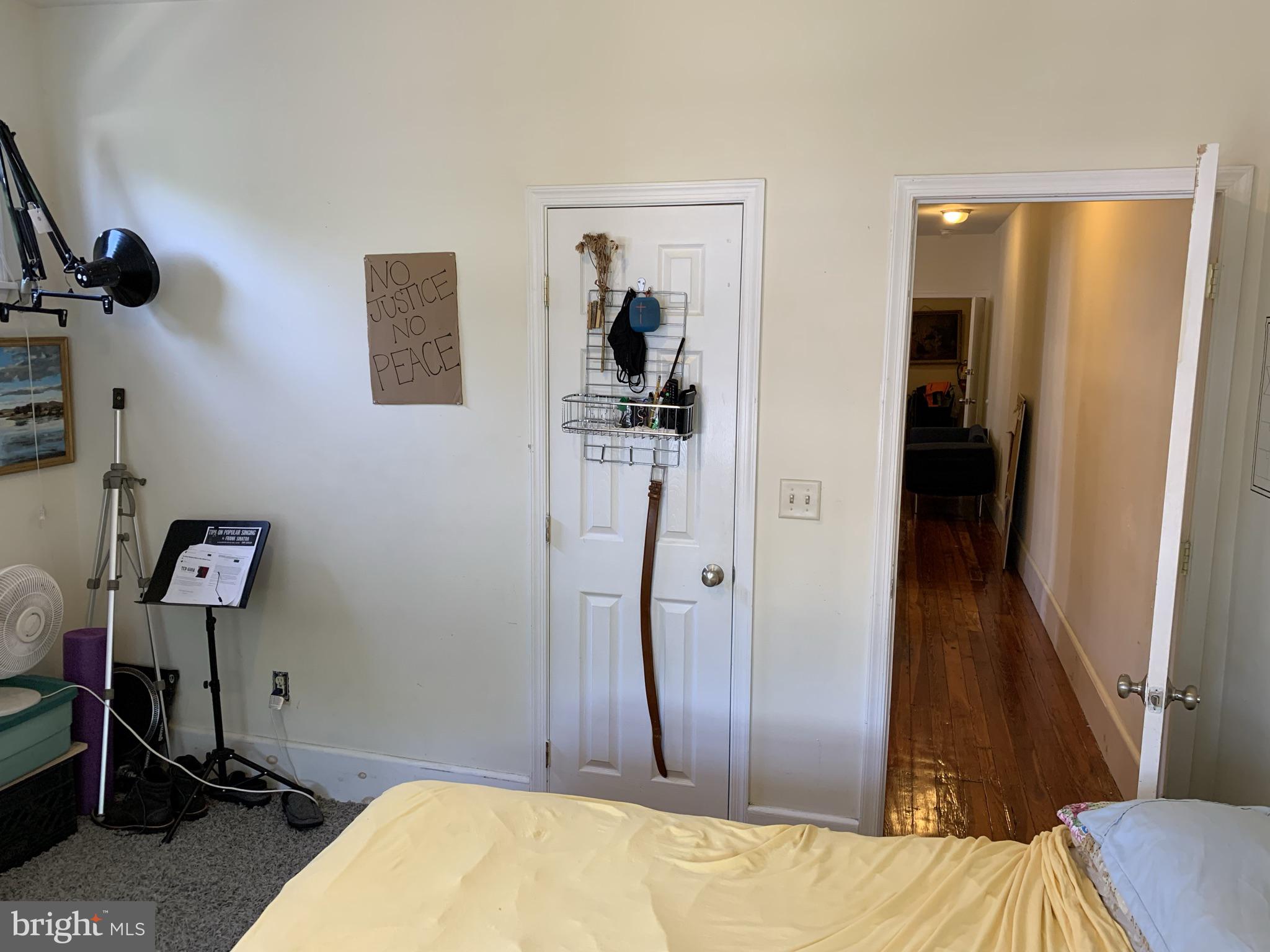 UNIVERSITY CITY - Residential Lease