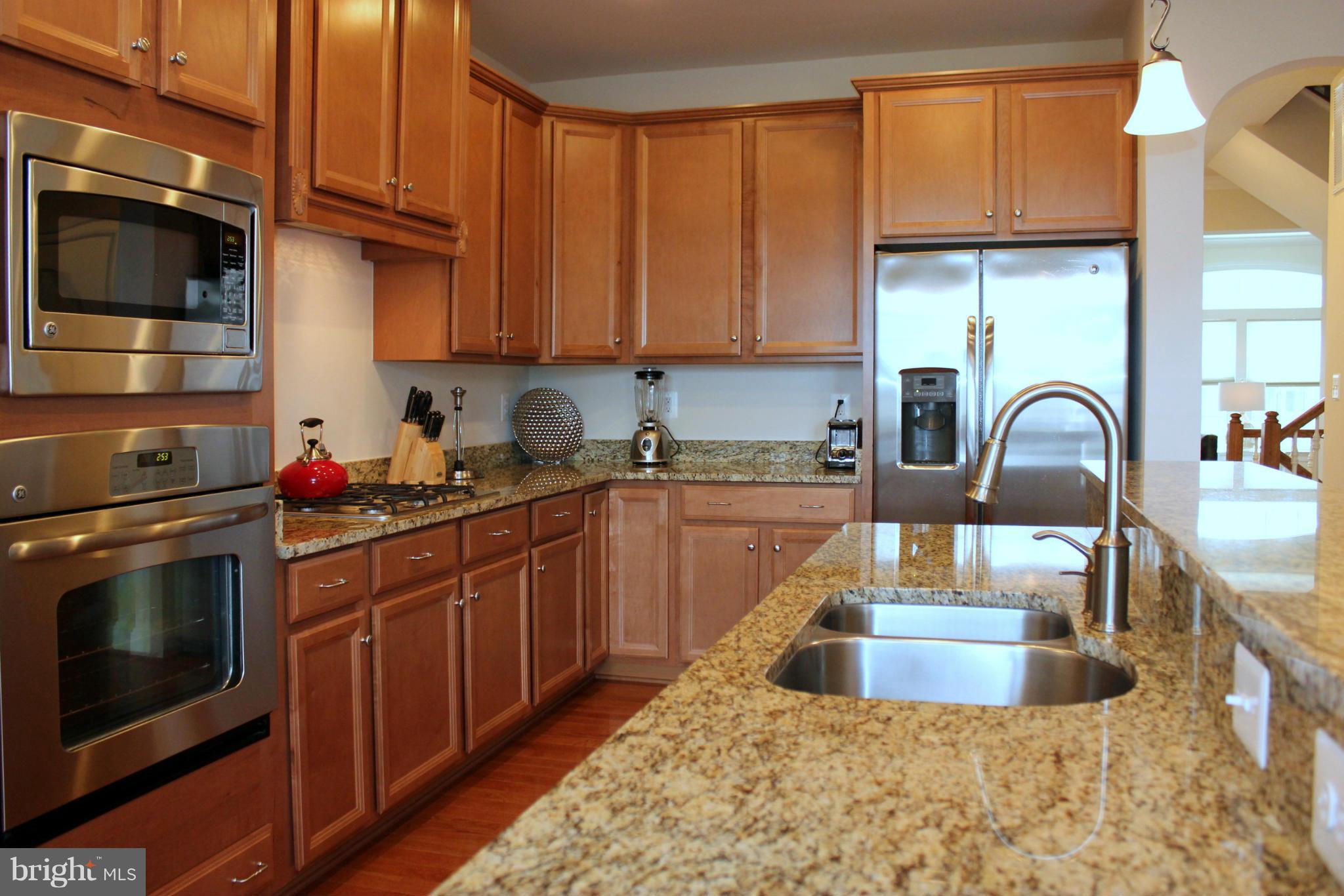 FAIRWOOD-PHASE 2-PLAT 10 - Residential Lease