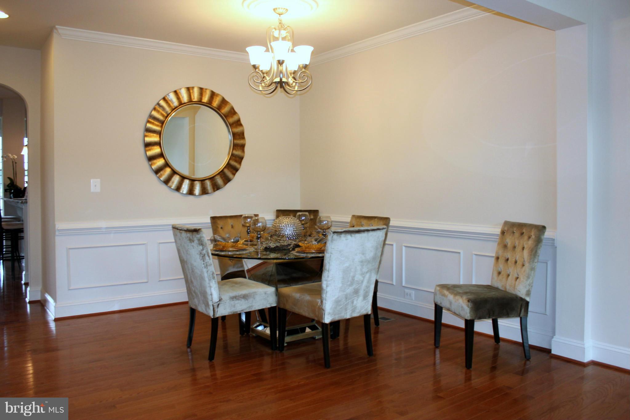 FAIRWOOD-PHASE 2-PLAT 10 - Residential Lease