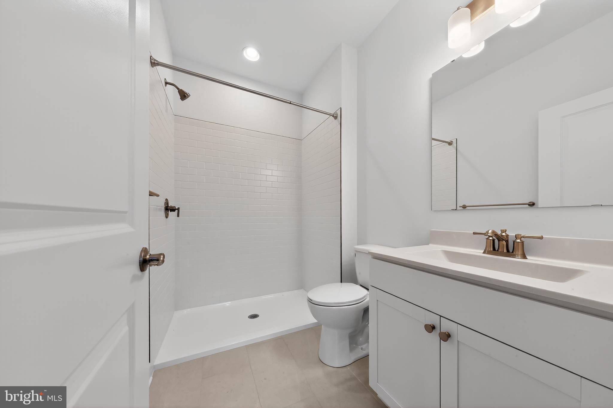 FOUR SEASONS AT HATTERAS HILLS - Residential