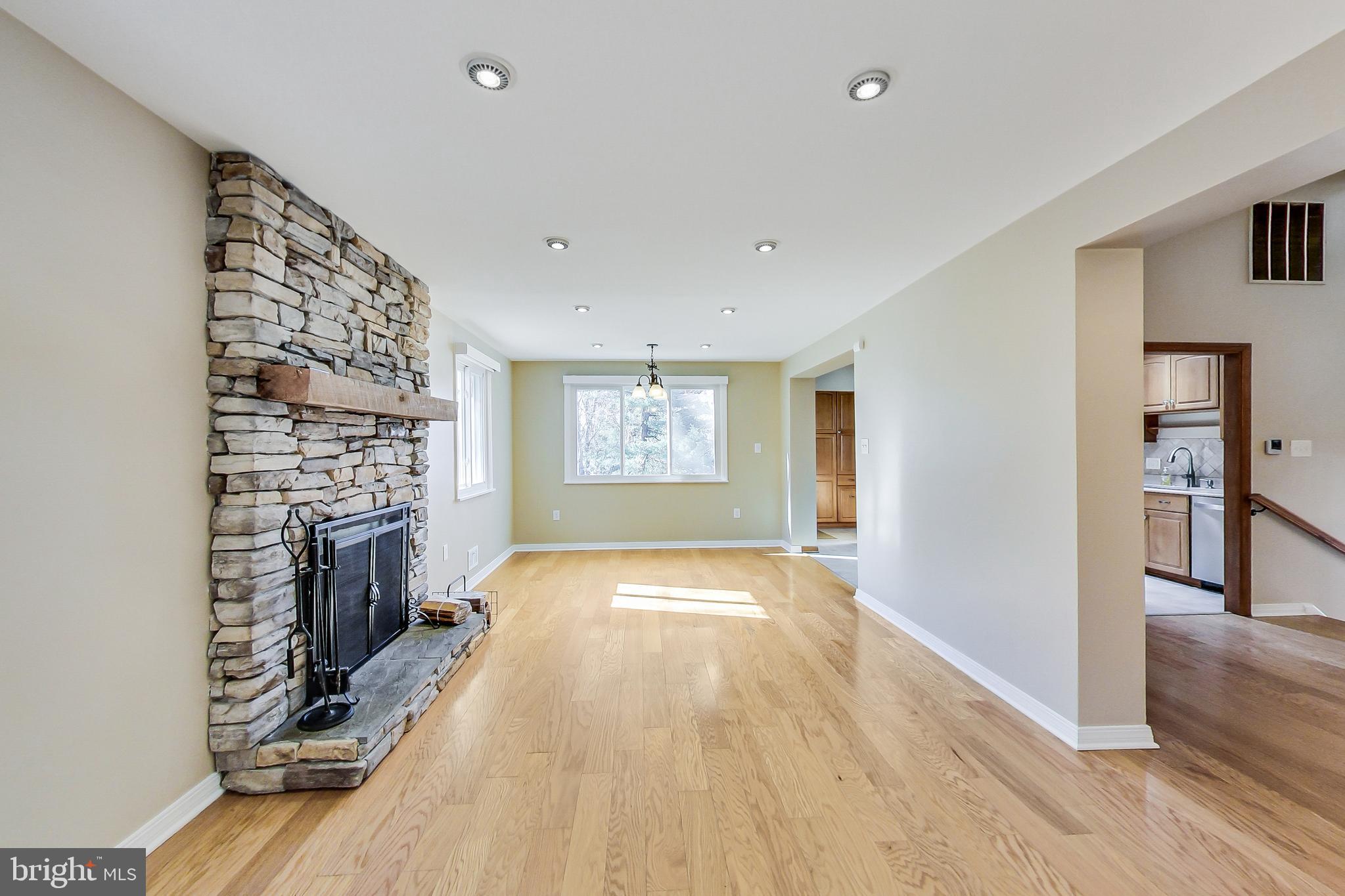 11407 WOODSON AVENUE
