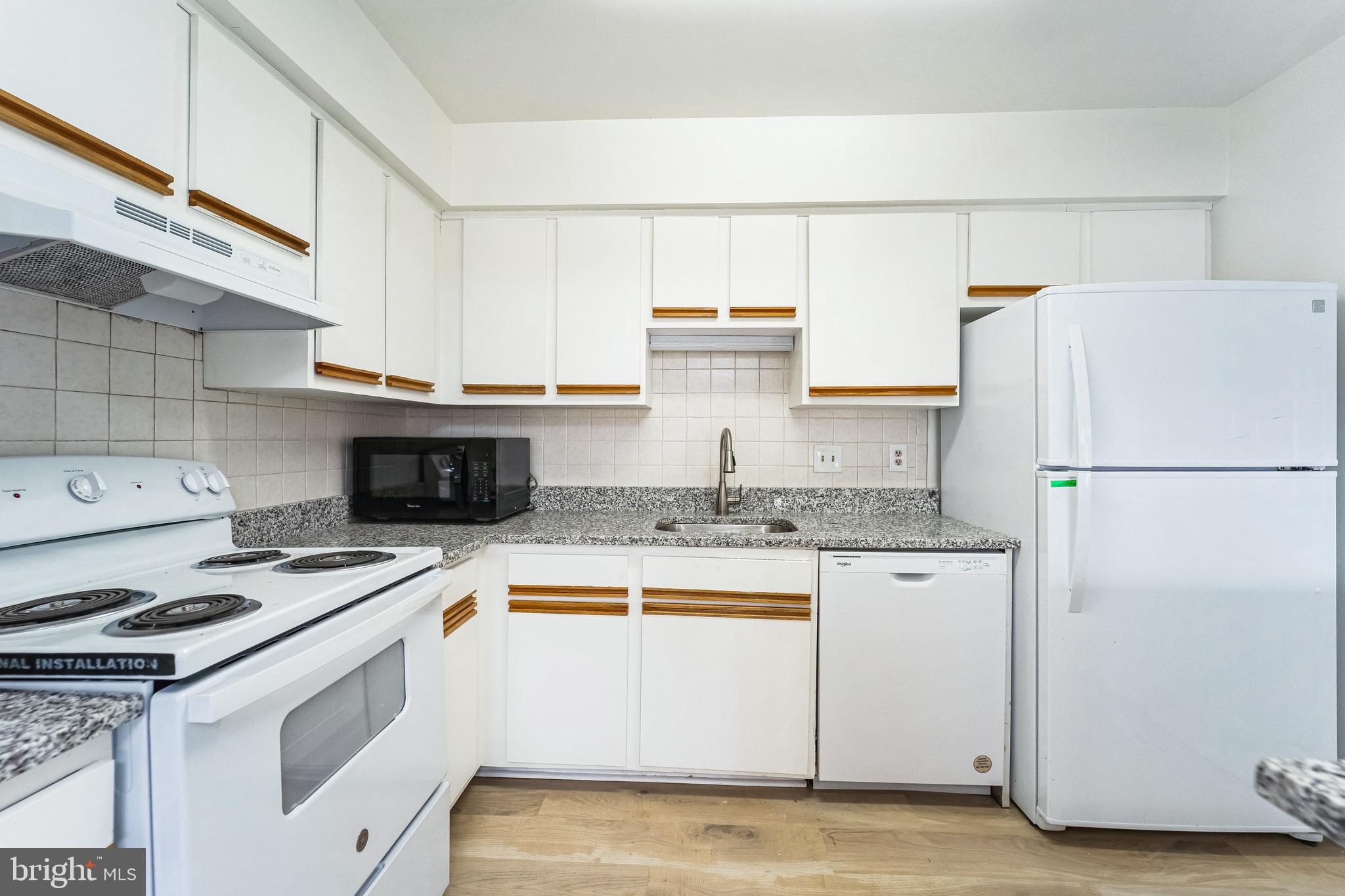 TWELVE TREES - Residential Lease