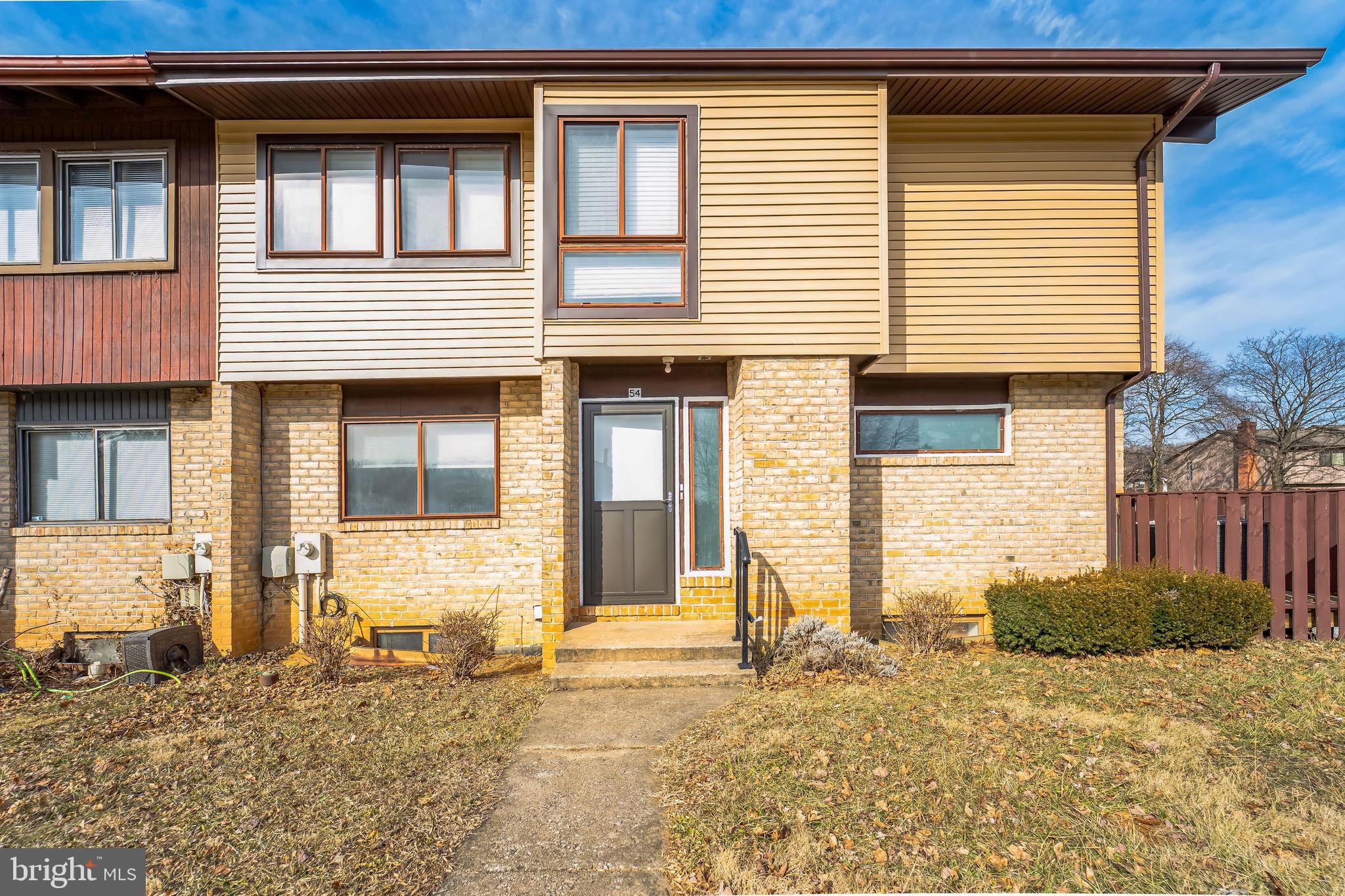 TWELVE TREES - Residential Lease