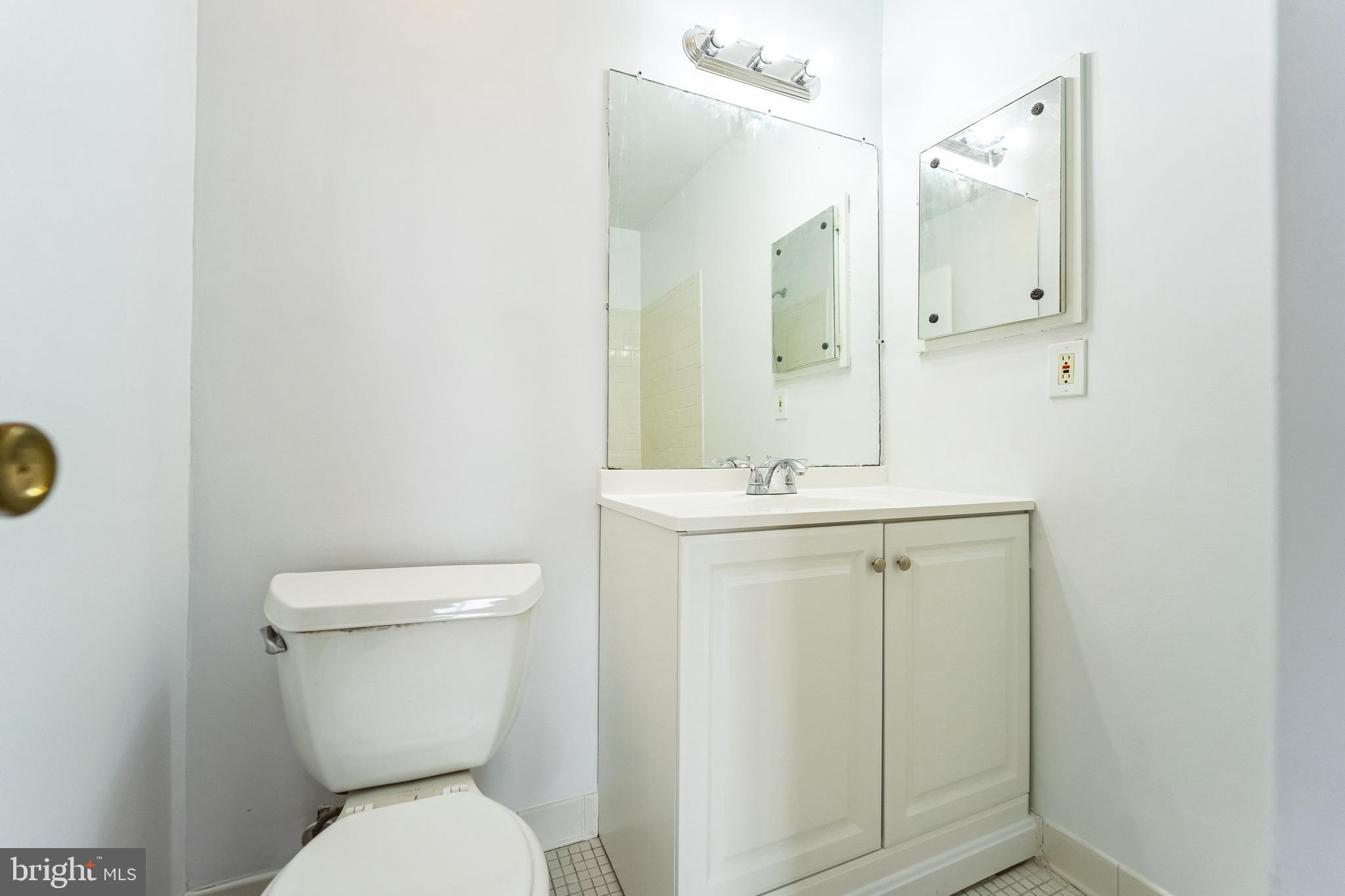 TWELVE TREES - Residential Lease