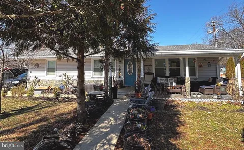 201 Janwall Street, Annapolis, MD MLS: MDAA2105934