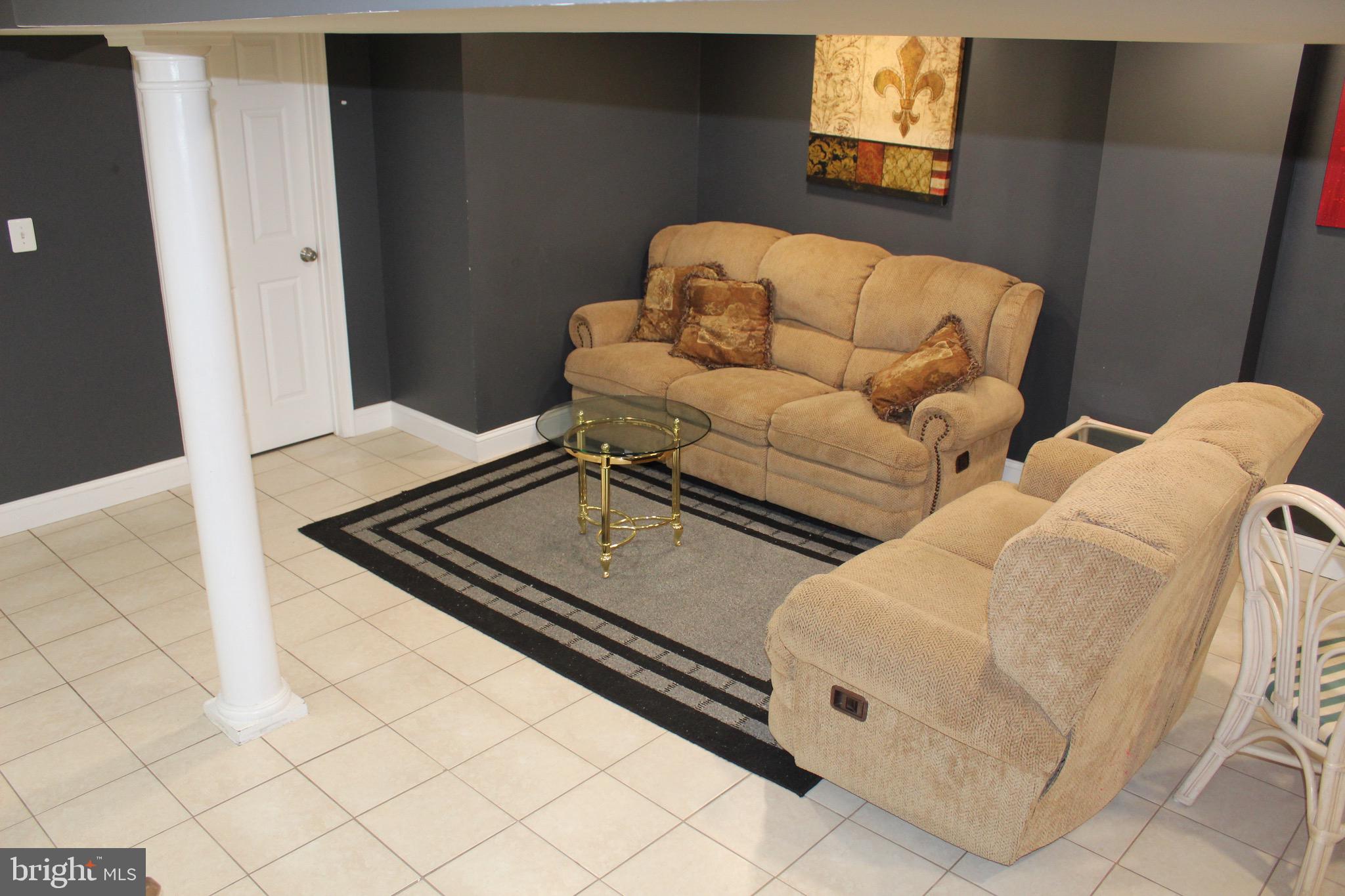 EASTPORT - Residential