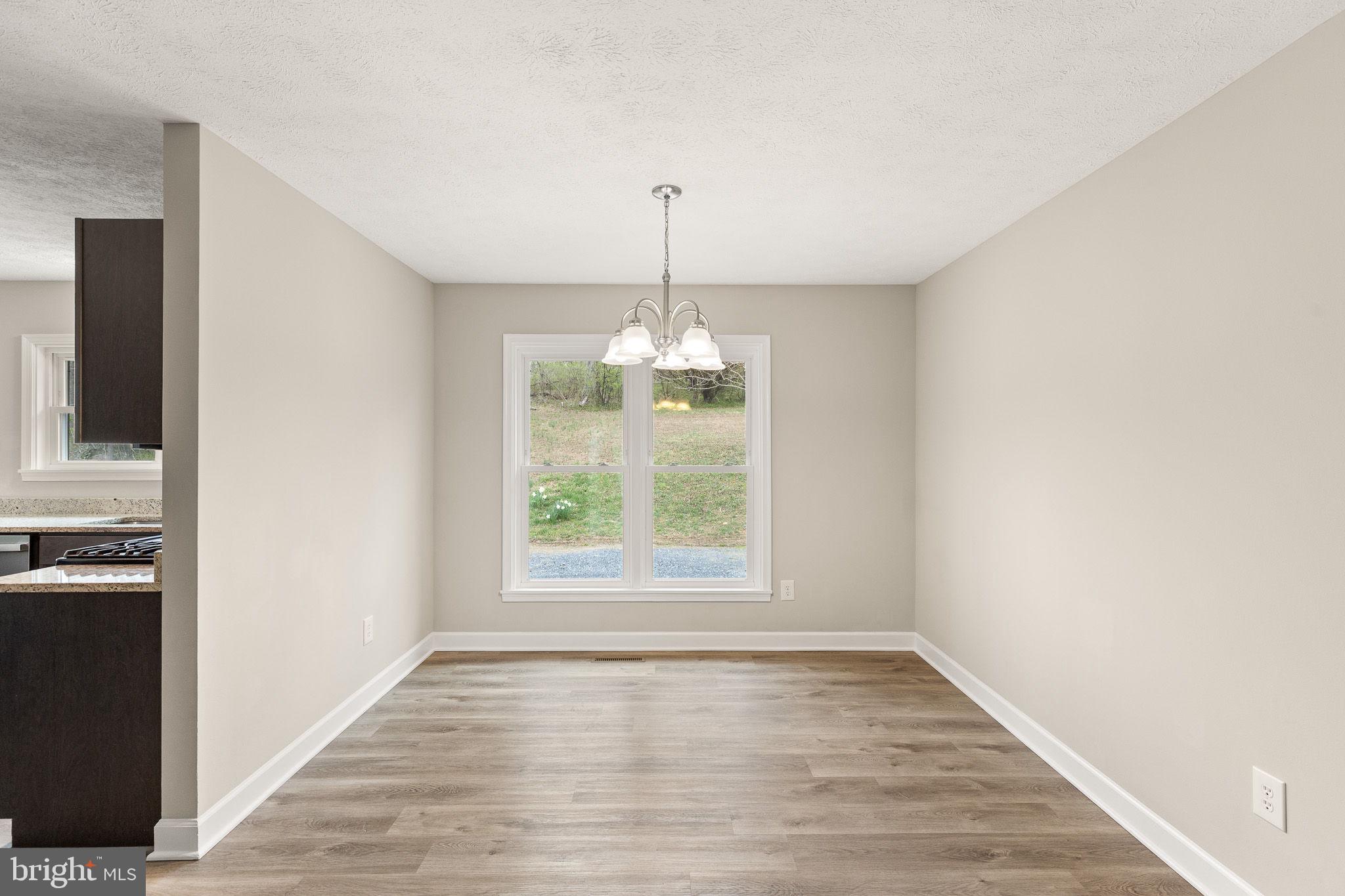 SHEN FARMS RIVERVIEW - Residential