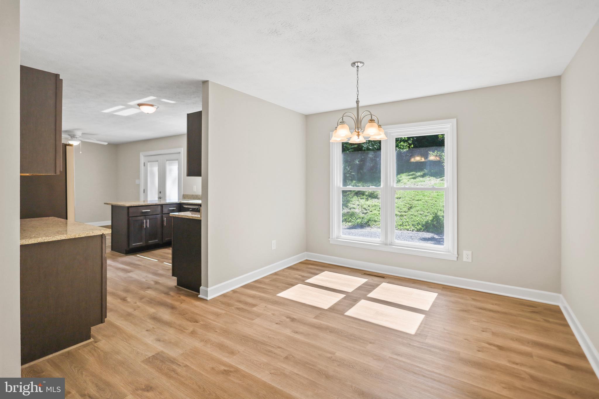 SHEN FARMS RIVERVIEW - Residential