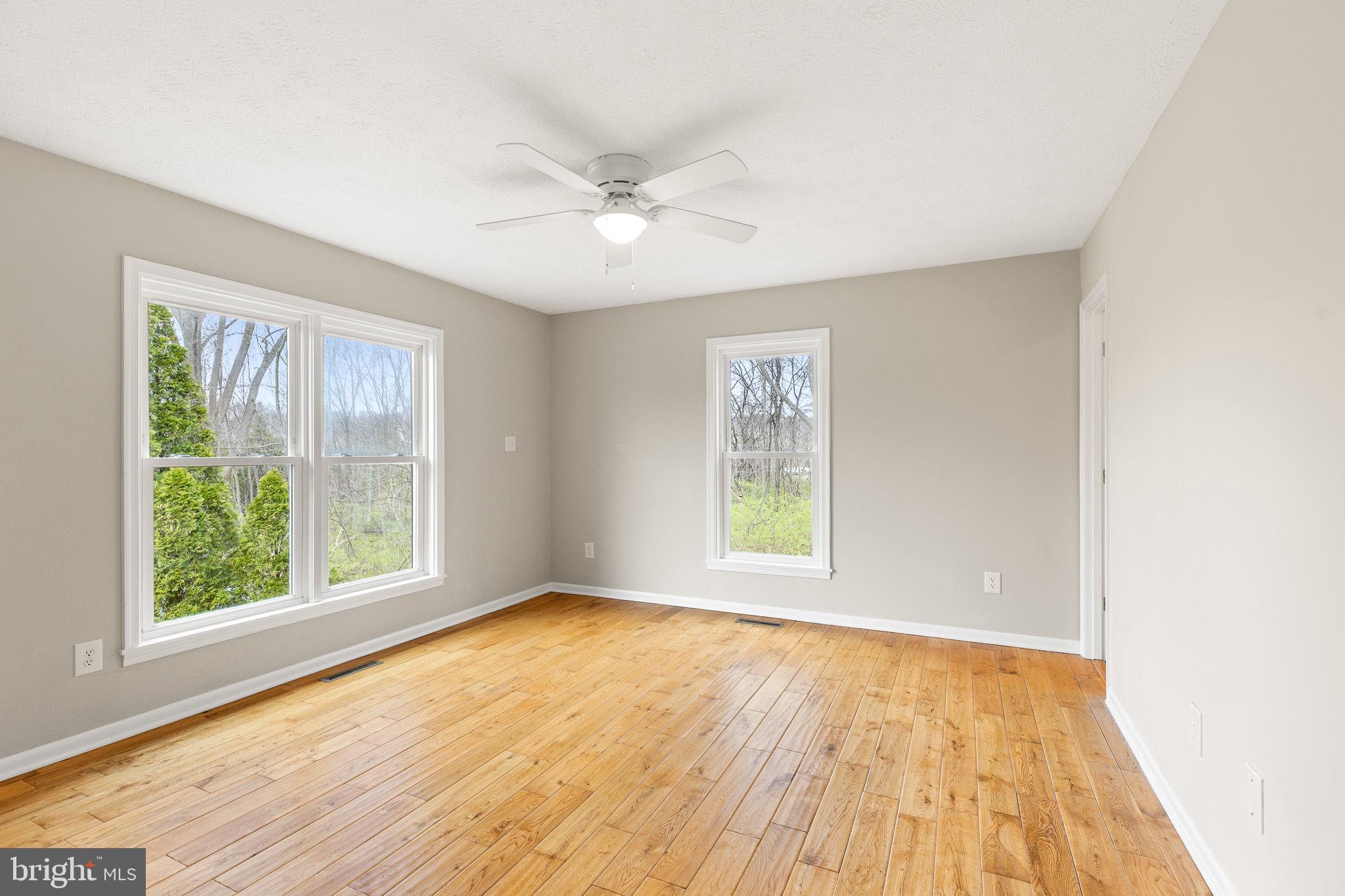 SHEN FARMS RIVERVIEW - Residential