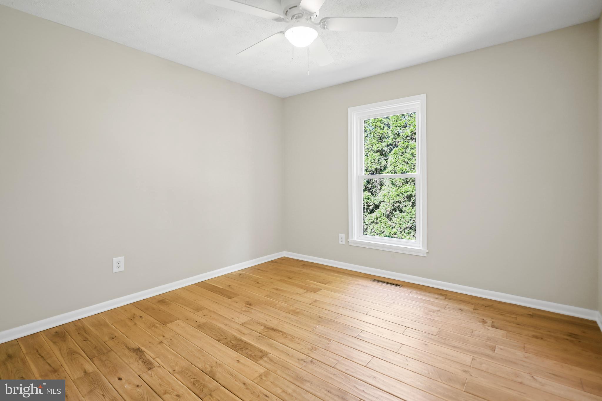 SHEN FARMS RIVERVIEW - Residential