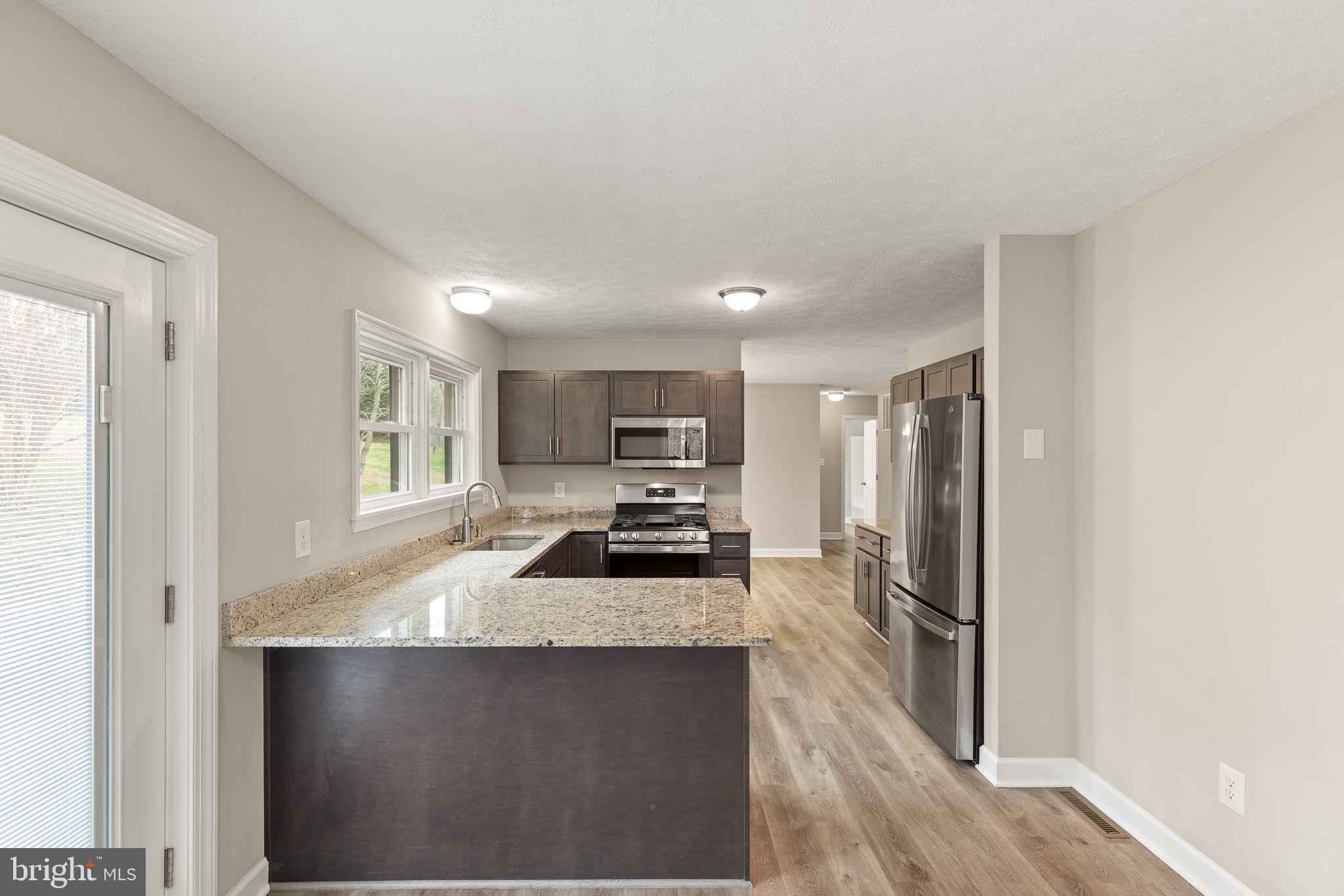 SHEN FARMS RIVERVIEW - Residential