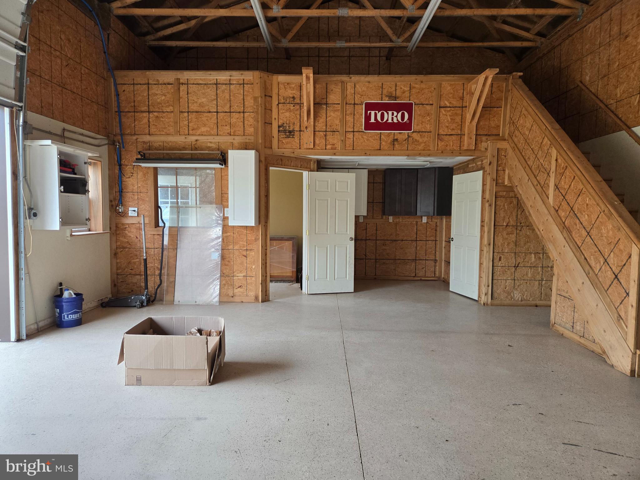 SHEN FARMS RIVERVIEW - Residential