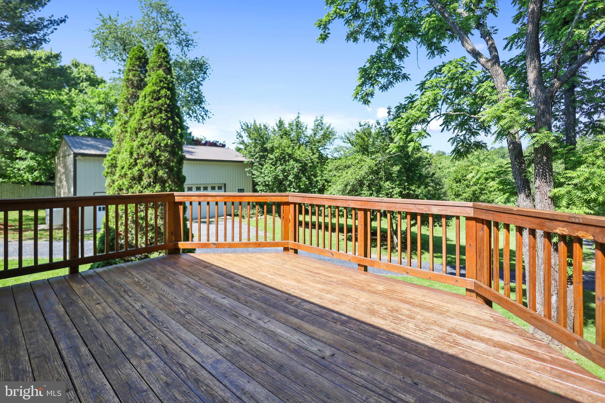 SHEN FARMS RIVERVIEW - Residential