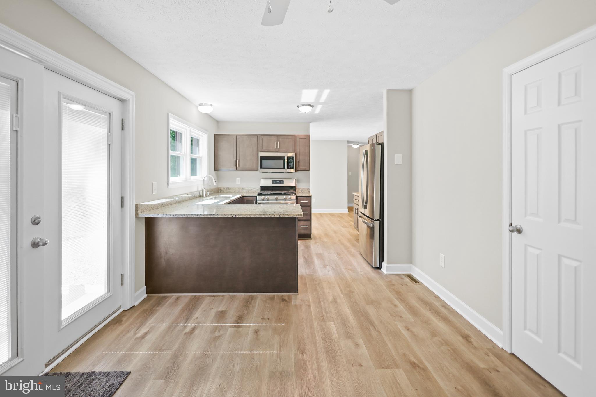 SHEN FARMS RIVERVIEW - Residential