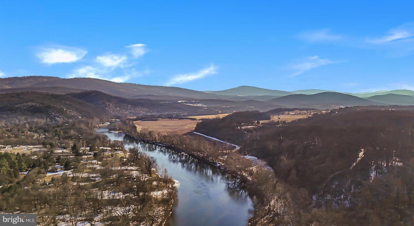 SHEN FARMS RIVERVIEW - Residential