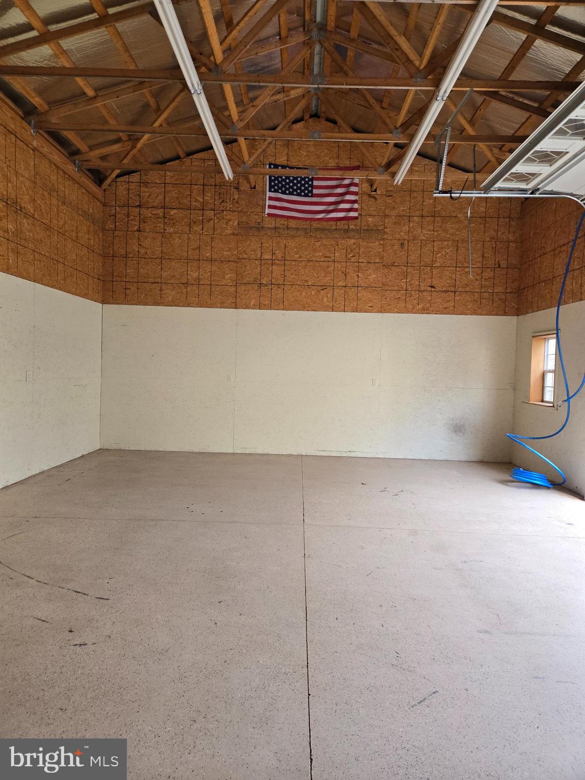 SHEN FARMS RIVERVIEW - Residential