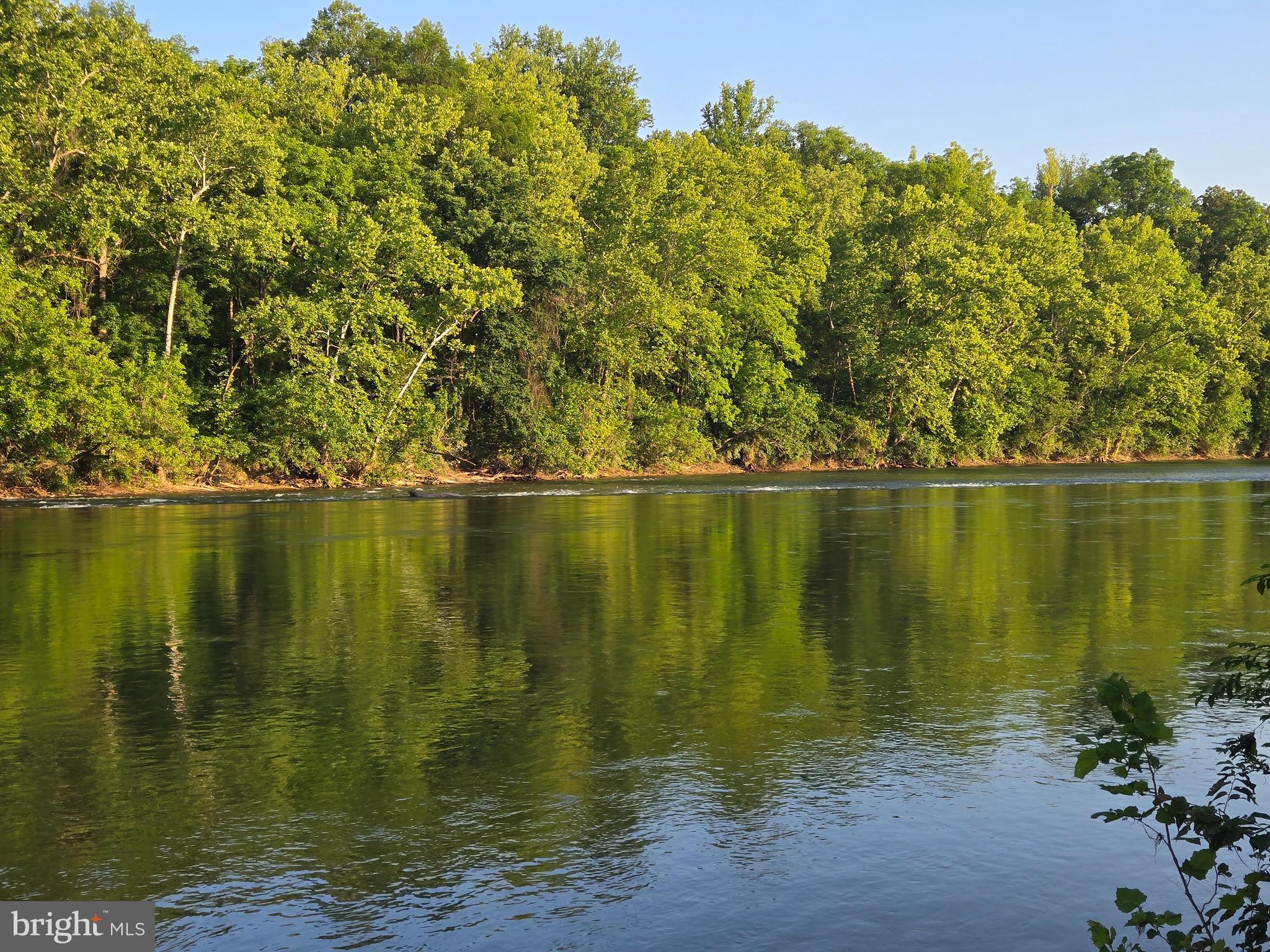 SHEN FARMS RIVERVIEW - Residential