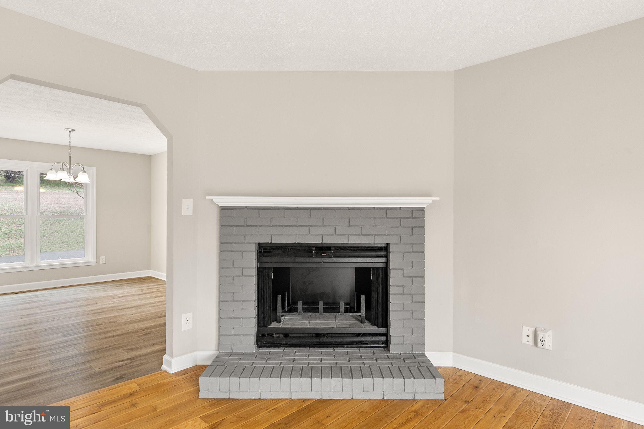 SHEN FARMS RIVERVIEW - Residential