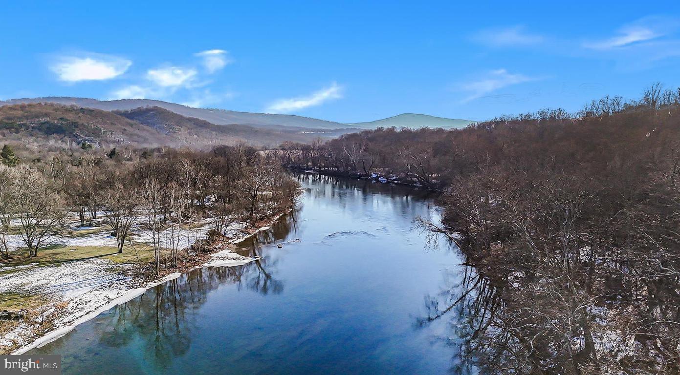 SHEN FARMS RIVERVIEW - Residential