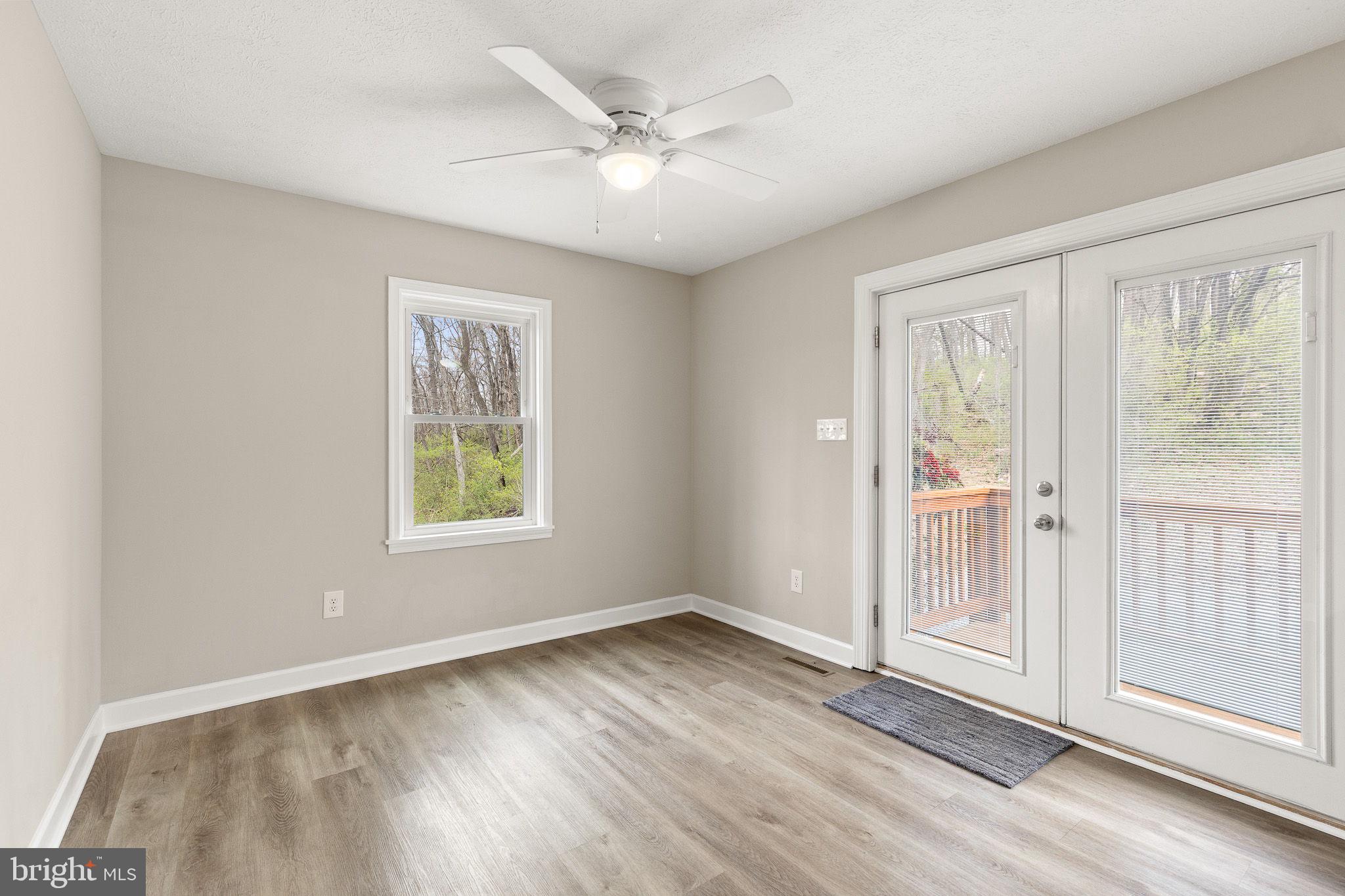 SHEN FARMS RIVERVIEW - Residential